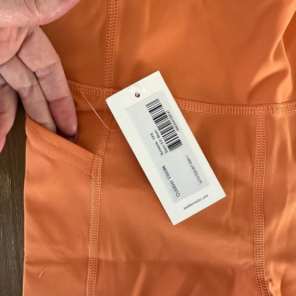 NWT Outdoor Voices Zoom 3.5" Short in Sunstone XXS - Picture 1 of 5